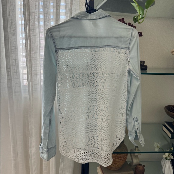 NWT Aeropostale chambray crotchet back long sleeve button down shirt XS - Picture 2 of 7